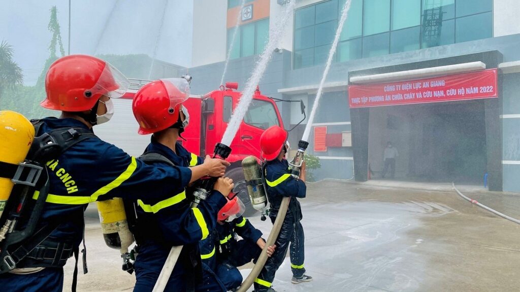 vòi chữa cháy chất lượng còn góp phần nâng cao giá trị hệ thống PCCC vòi chữa cháy chất lượng còn góp phần nâng cao giá trị hệ thống PCCC