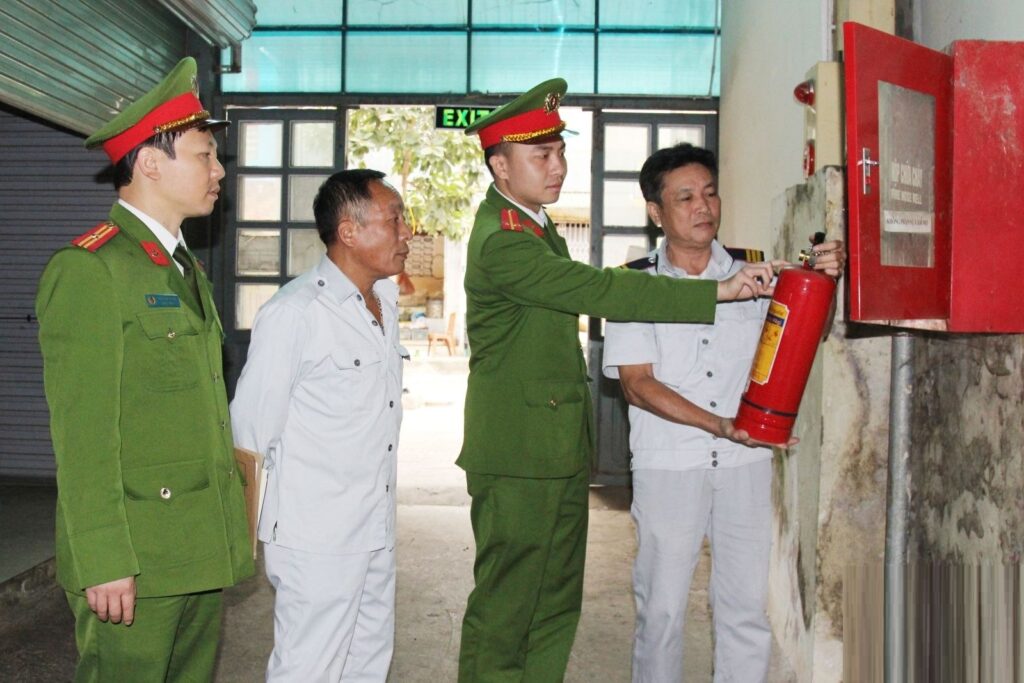 lưu trữ bình chữa cháy cần đúng kỹ thuật để đảm bảo an toàn và hiệu quả sử dụng lưu trữ bình chữa cháy cần đúng kỹ thuật để đảm bảo an toàn và hiệu quả sử dụng