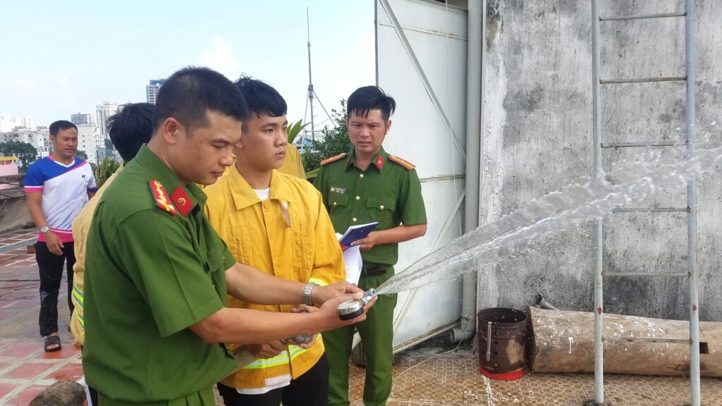 Đơn vị sẽ bắt đầu sửa chữa dựa theo phương án kỹ thuật đã được phê duyệt rõ ràng trước đó Đơn vị sẽ bắt đầu sửa chữa dựa theo phương án kỹ thuật đã được phê duyệt rõ ràng trước đó